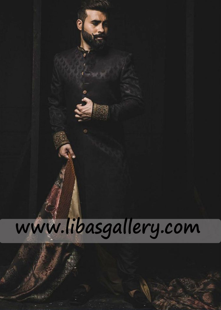 Jamawar Booti Design Black Embellished Wedding Sherwani for groom nikah barat time enjoy on wedding day Saudi Arabia Dubai Qatar