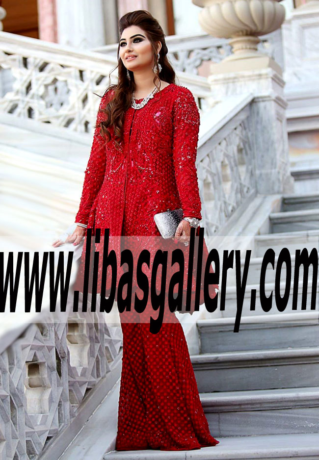 The Heavenly Ascent RED Faraz Manan Dress is proof that there is heaven on earth This stunning