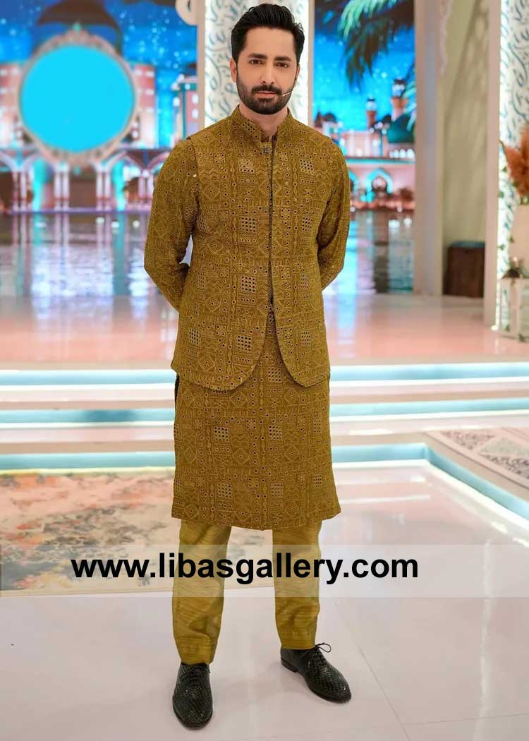 Premium Embroidered Men Waist coat with matching Embroidered Kurta and plain trouser for Mehndi Event Groom Danish Taimoor Sugarland Texas Chicago USA