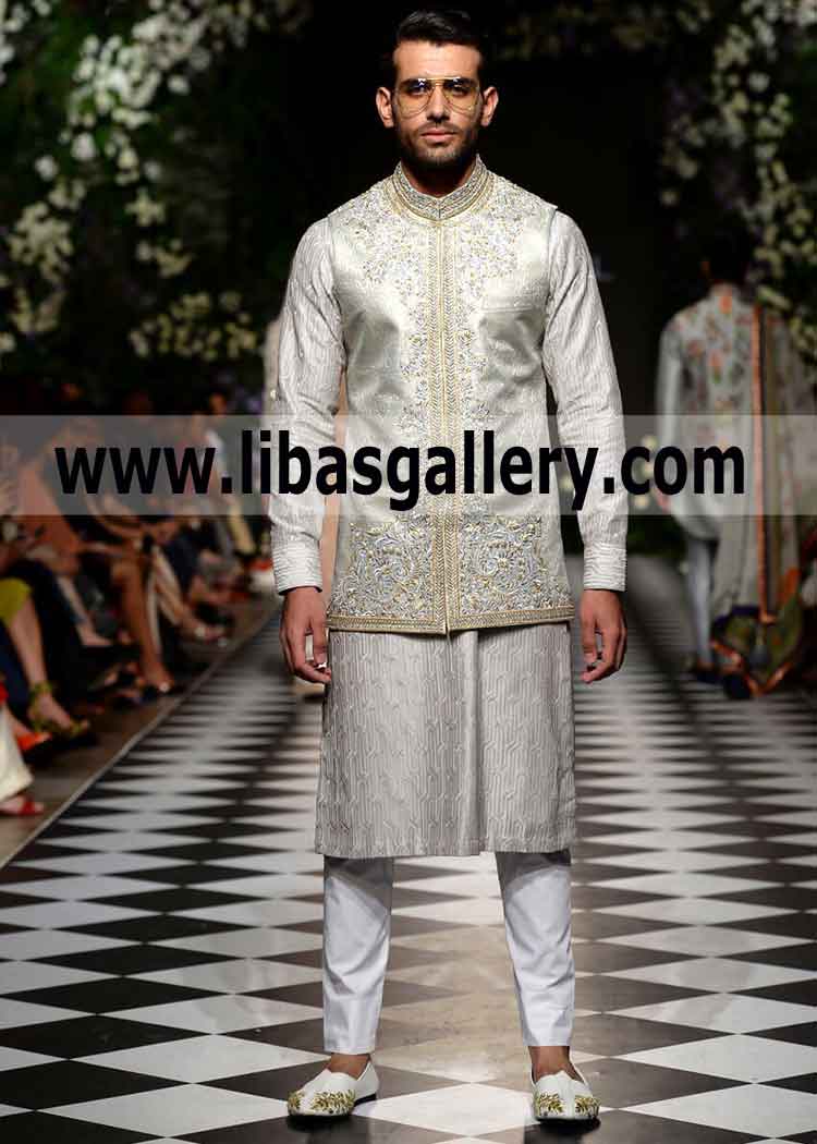 Gents Gold Silver Embroidery Vest in Jamawar Banarsi Fabric